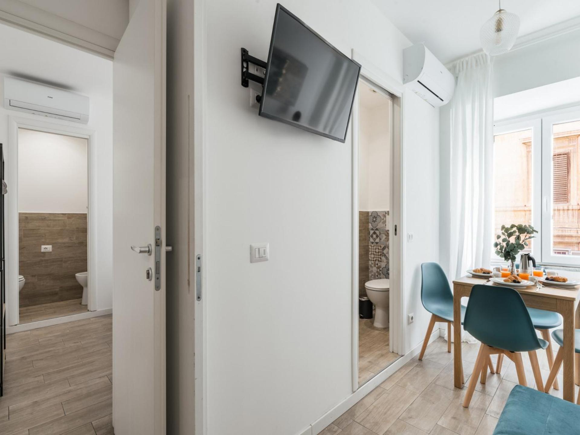 The Best Rent - Three-Room Apartment Near The Colosseum Rome Exterior photo